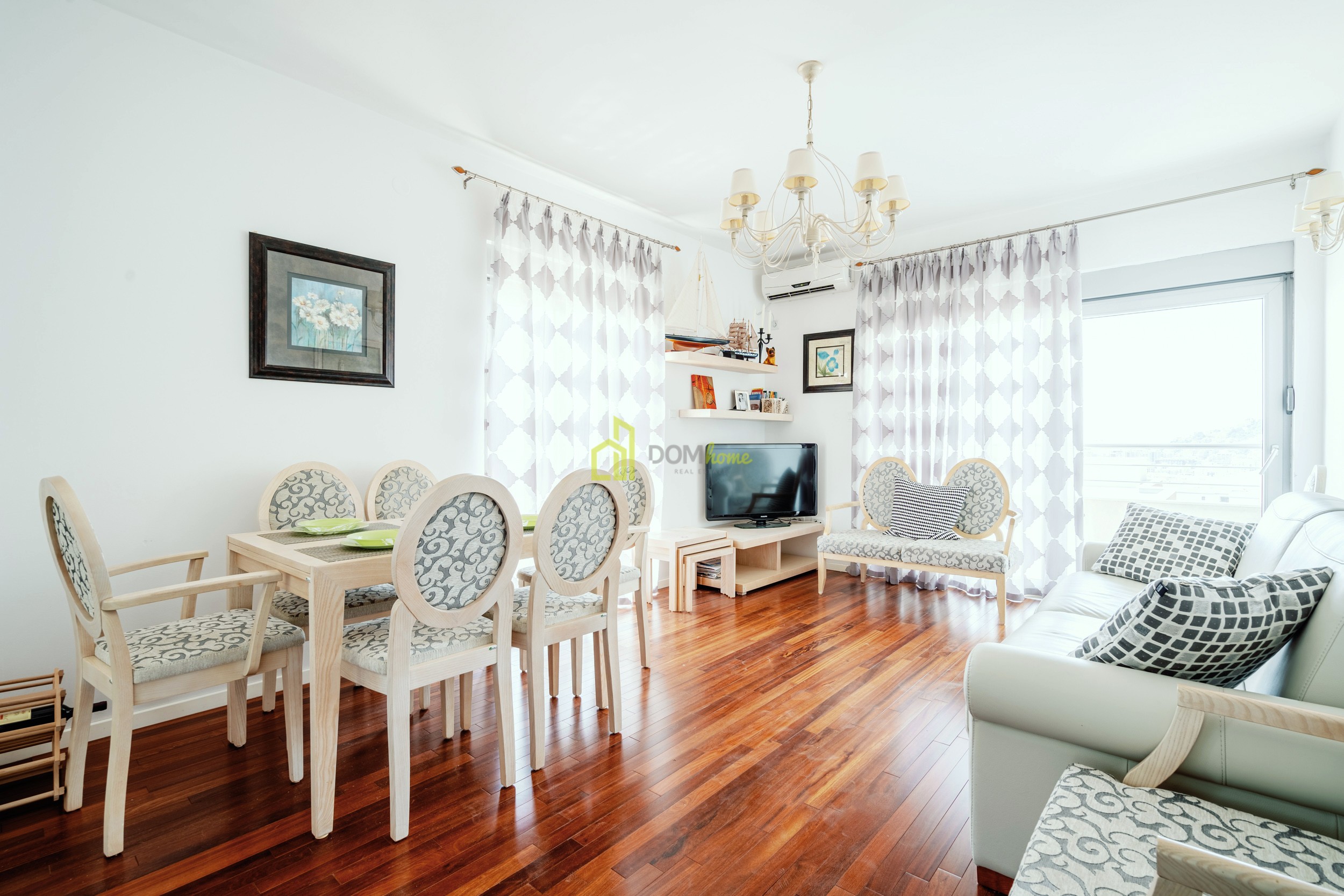 Dvosoban stan 76m2, Budva